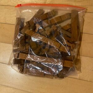 Vintage Lincoln Logs - Square Logs